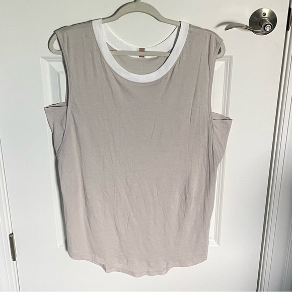 Lunya Gray Restore Sleeveless Pima Cotton Crew Neck Muscle Tee Tank 35887 - Picture 2 of 10